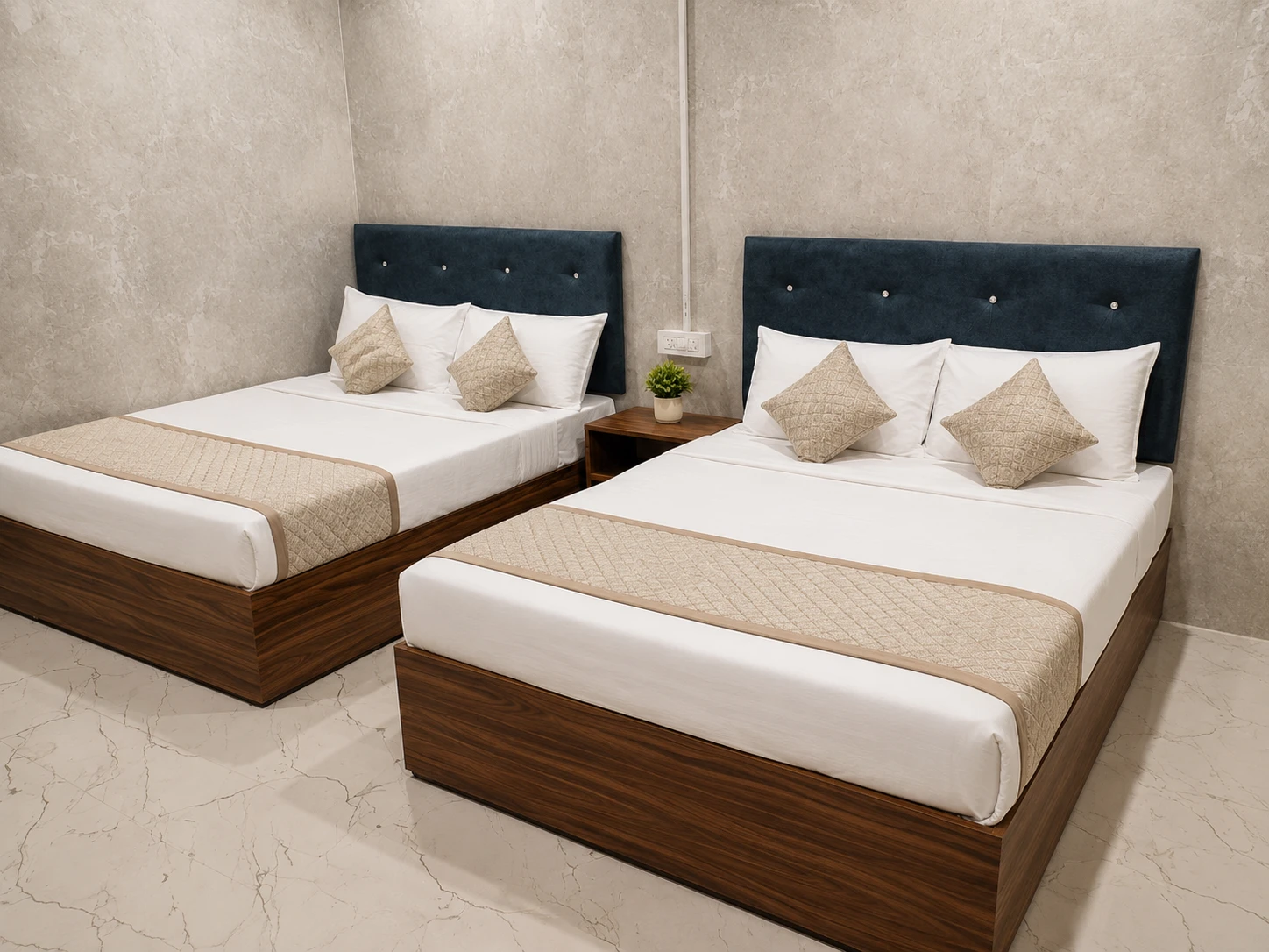 Bedroom with twin beds
